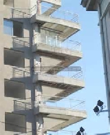Лоджии и балконы - это неотъемлемый элемент архитектуры, которая пришла к нам с юга, описание